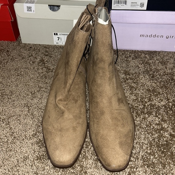 H&M Boots Size 8.5 - Picture 2 of 3